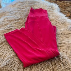 Lululemon Align with pockets 25” leggings. Pink color size 4. Like new!